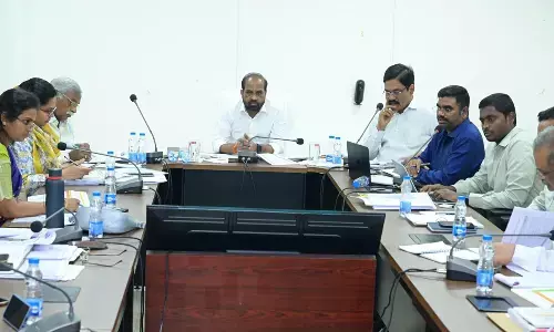 Officials told to check irregularities in implementation of NTR Vaidya Services