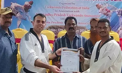 Kurnool coach receives advanced training at National Taekwondo Fight seminar