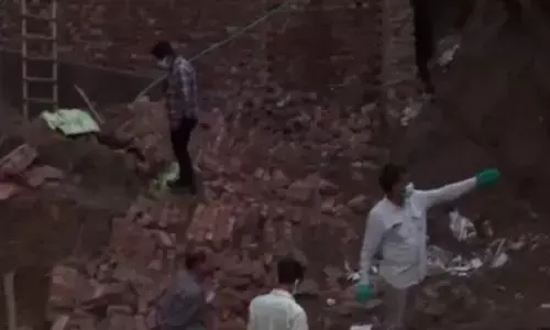 3 dead after building collapses in Delhis Paharganj, rescue ops underway