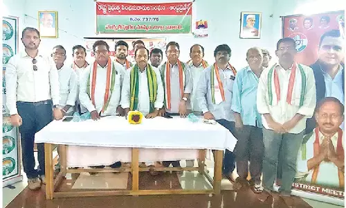 Congress should play strong Opposition role