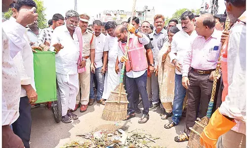 Cleanliness is every citizen’s responsibility: Health Min