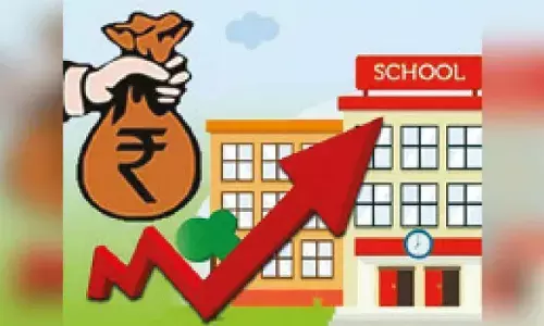 Parents slam pvt schools over hefty fee hikes