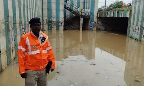 Rain continues to pour in Bengaluru, traffic disrupted