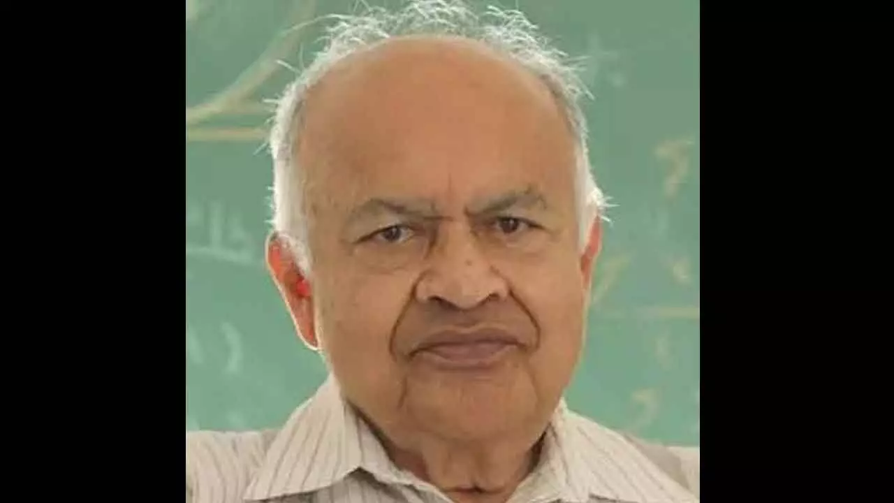 Astrophysicist Jayant Narlikar passes away at 87 Astrophysicist Jayant Narlikar passes away at 87