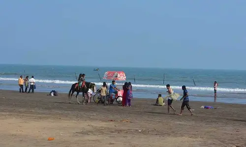 Ministers discuss Machilipatnam beach festival arrangements