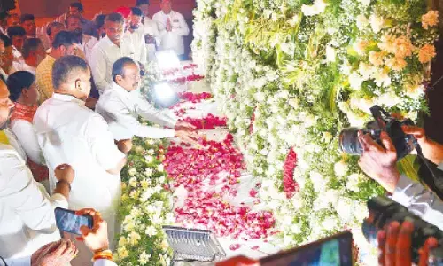 BJP MPs attend condolence meet for deceased in Gulzar Houz fire