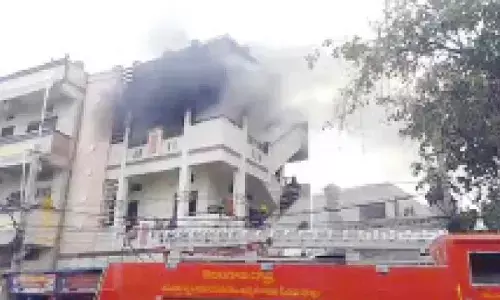 Another blaze breaks out at building in Chatrinaka