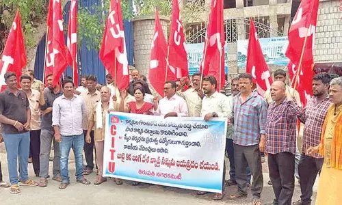 CITU stages dharna, demands centre withdraw four labour codes