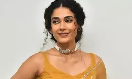 Aakanksha Singh Praises ‘Shaashtipoorthi’ Experience