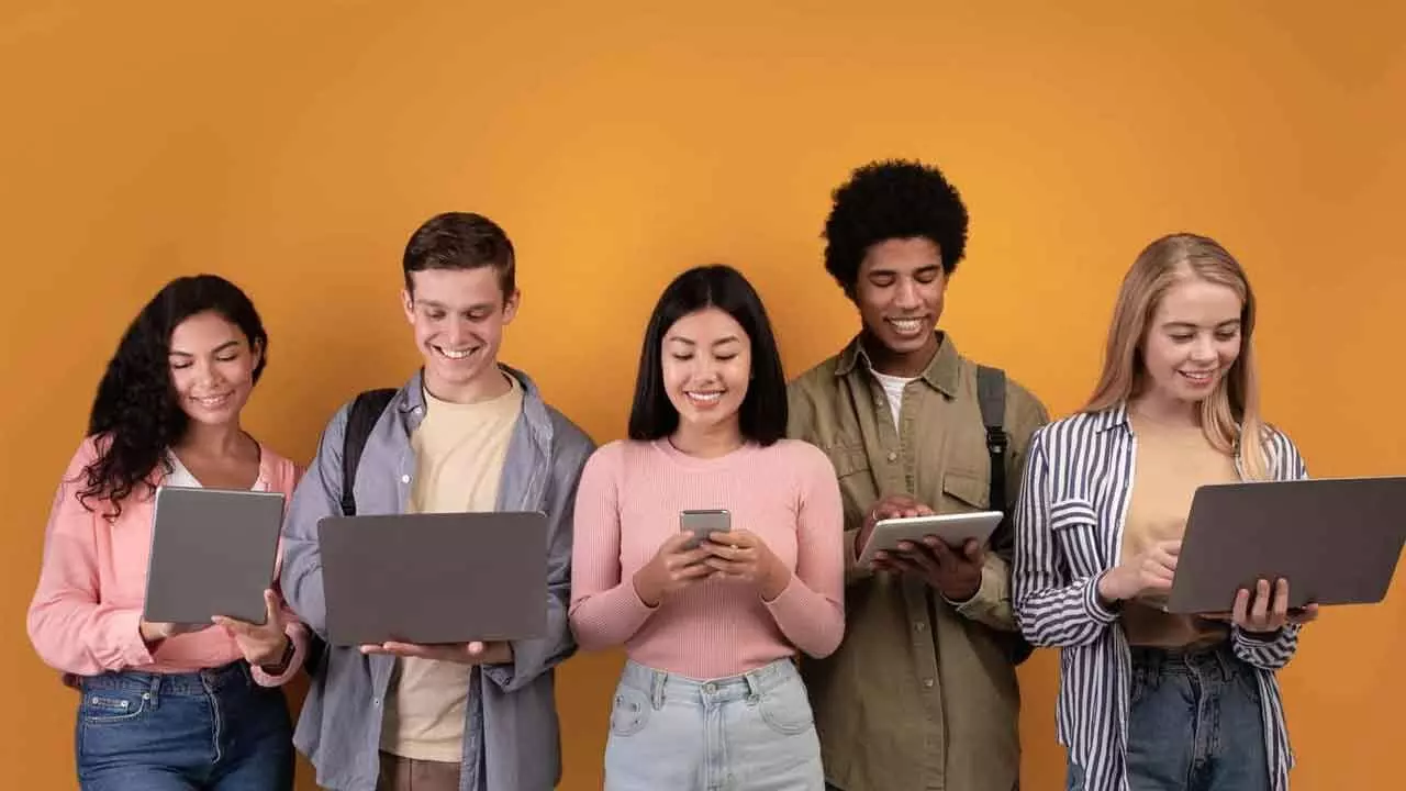 How youth are shaping the digital financial revolution How youth are shaping the digital financial revolution