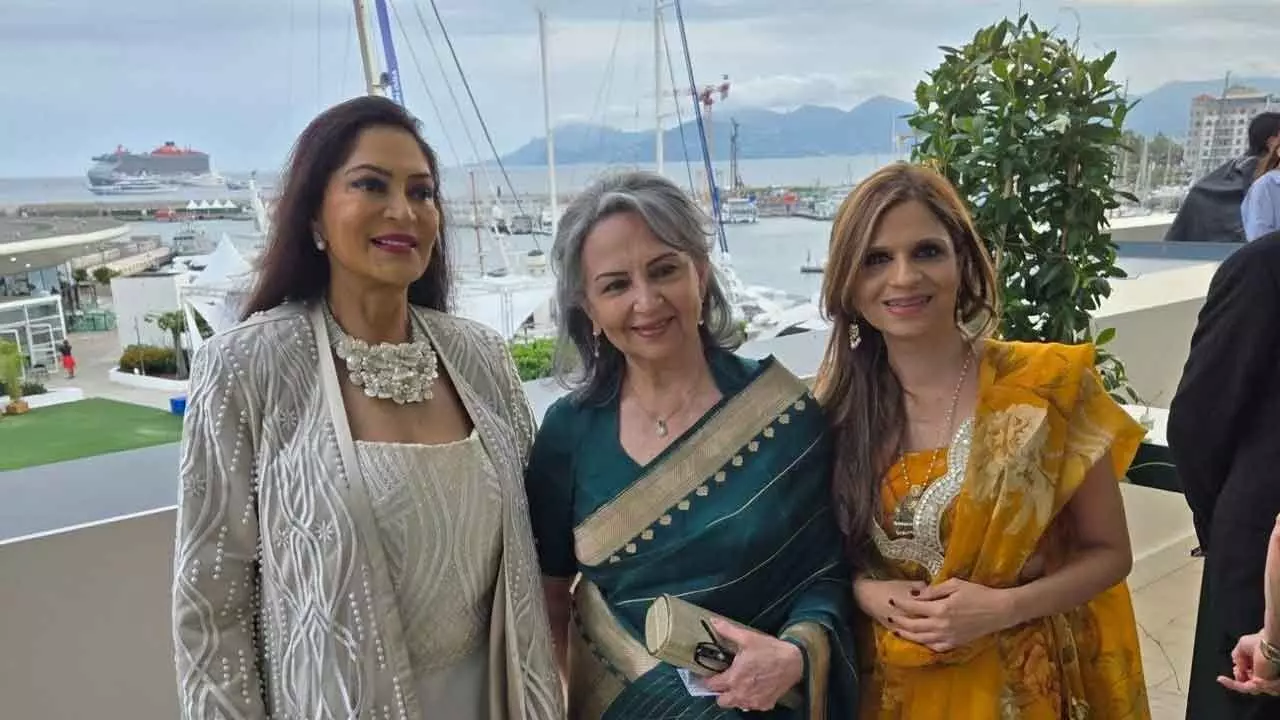 Saba shares ‘more moments’ of mother Sharmila Tagore, Simi Garewal from Cannes