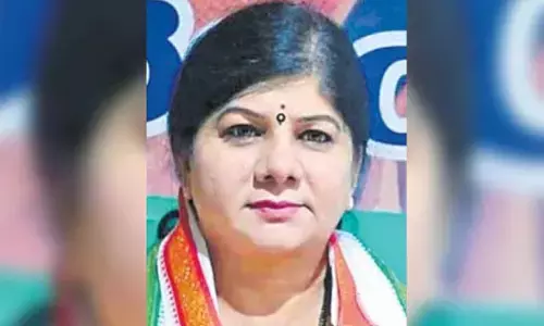Mahila Cong State president gets show cause notice