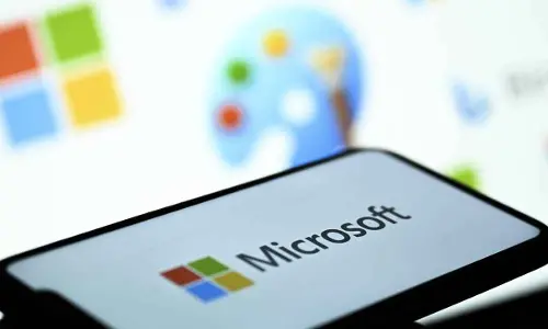 Microsoft Accused of Censoring Pro-Palestinian Terms in Internal Emails