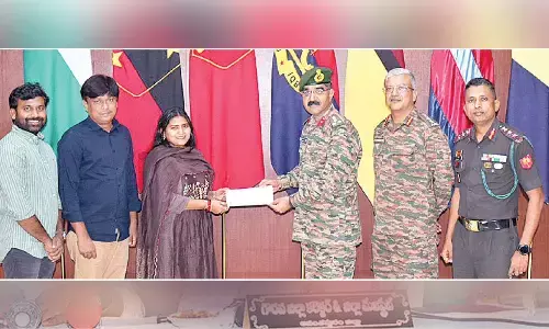 SRIT donates Rs 10 lakh to Indian Army