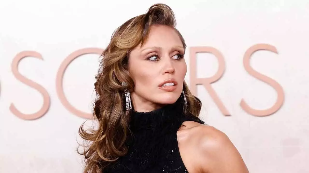 Miley Cyrus opens up about sobriety Miley Cyrus opens up about sobriety