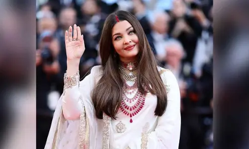 In the wake of India’s ‘Operation Sindoor’, Aishwarya Rai stuns at Cannes with ‘sindoor’ accentuating her hair parting