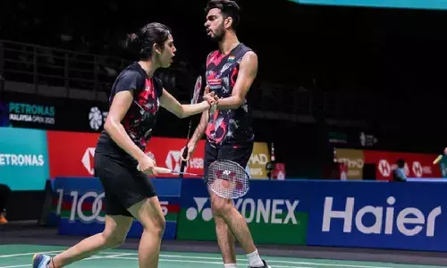 Srikanth, Tanisha-Dhruv cruise to quarter-finals