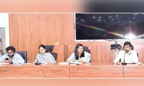 Complete land acquisition on war-footing: Collector