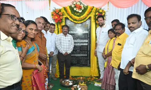 Min Bharath launches Rs 12.3 cr projects in Kurnool