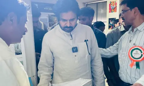 Pawan Kalyan applauds classroom to farm concept