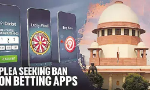 SC issues notice to Centre on plea to ban betting apps