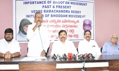 Statue of Bhoodan Movement’s first donor must be installed at Tank Bund