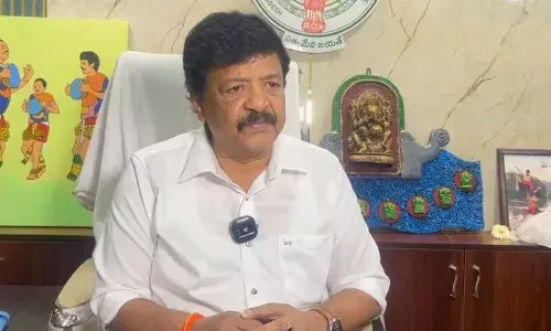 Govt keen to address issues of film industry