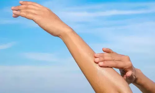 Natural & Simple Home Remedies to Remove Sun Tan from Hands