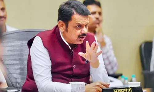 Conduct damage assessment in rain-affected areas immediately: CM Fadnavis