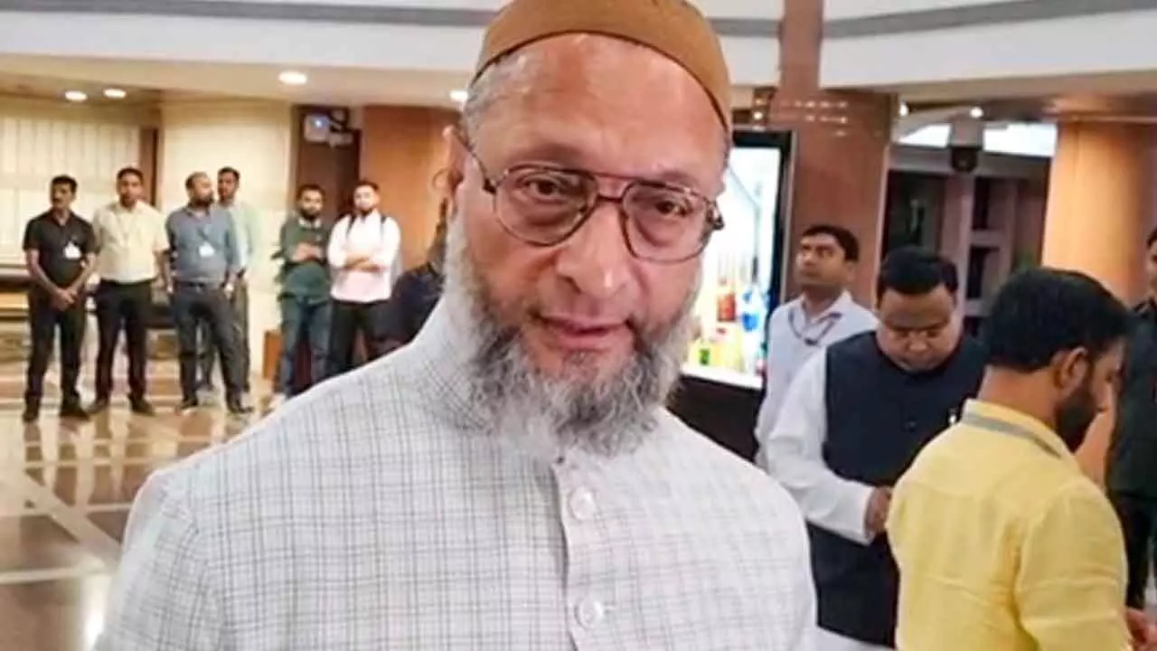 Kiren Rijiju praises Asaduddin Owaisi for exposing Pakistan in Kuwait Kiren Rijiju praises Asaduddin Owaisi for exposing Pakistan in Kuwait