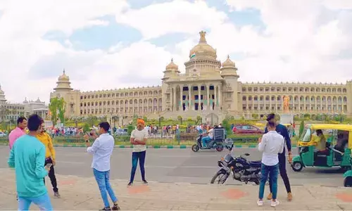 Tourists happy over public access to Vidhana Soudha