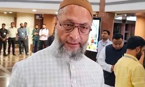 Kiren Rijiju praises Asaduddin Owaisi for exposing Pakistan in Kuwait