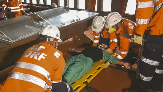 Nationwide Mock Drills Resume in Four Border States Following Operation Sindoor Nationwide Mock Drills Resume in Four Border States Following Operation Sindoor