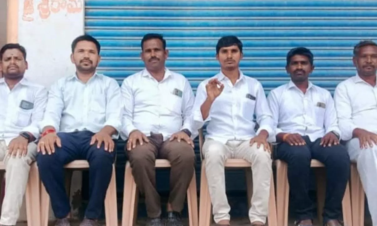 Gadwal Gears Up for Farmers’ Uprising on May 31: Seed Companies Face Heat Over Exploitation Gadwal Gears Up for Farmers’ Uprising on May 31: Seed Companies Face Heat Over Exploitation