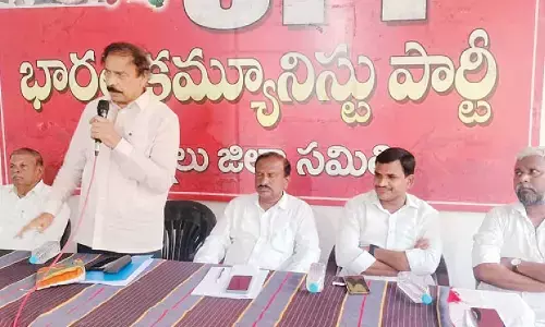 Left parties, Rights groups condemn cremation of Maoists by police