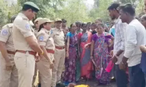 Farmers, forest officials fight over land issue