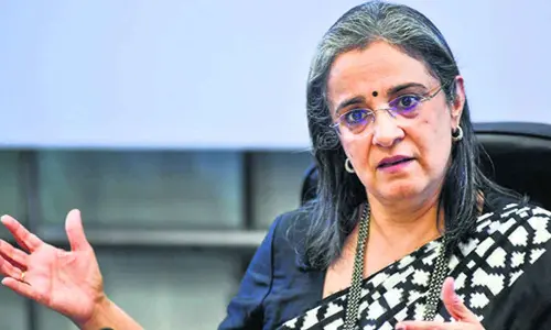 Clean chit to ex SEBI chief Madhabi Buch