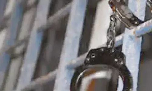 Police crack Rs 35 lakh theft case in 48 hours