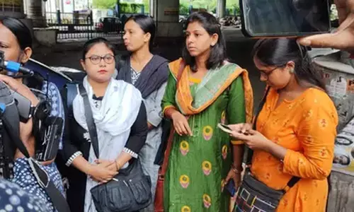 WBSSC case: Jobless teachers reach CM Banerjee’s doorstep; whisked away by cops