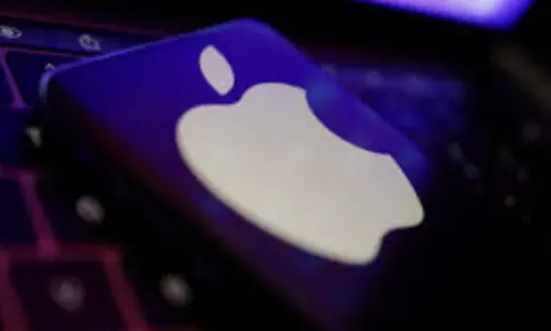 Apple reportedly ditching traditional OS version numbers in favor of year-based naming with “iOS 26” debut