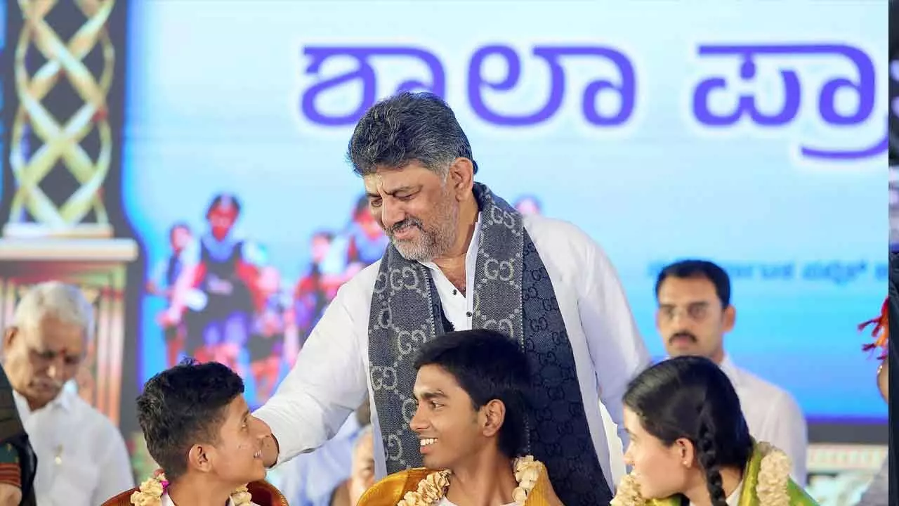 To become a king or a slave is your choice, DKS tells students To become a king or a slave is your choice, DKS tells students