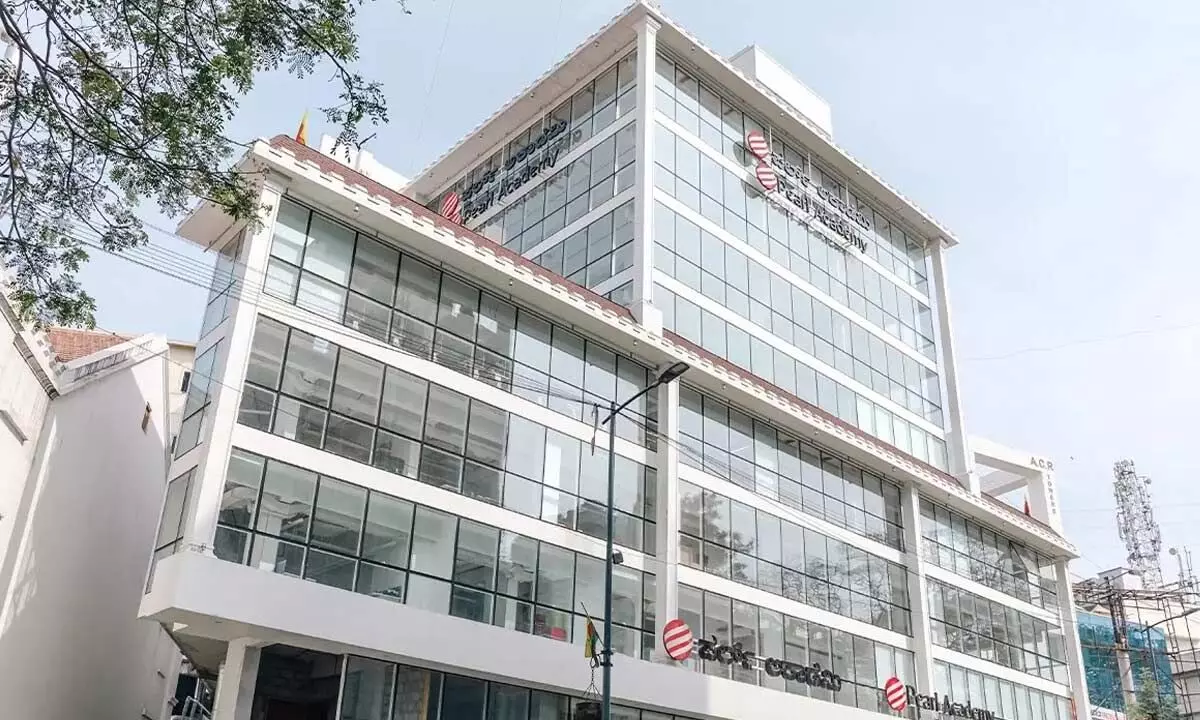 Spot Hires & Global Placements Dominate Pearl Academy’s Portfolio 2025 Spot Hires & Global Placements Dominate Pearl Academy’s Portfolio 2025