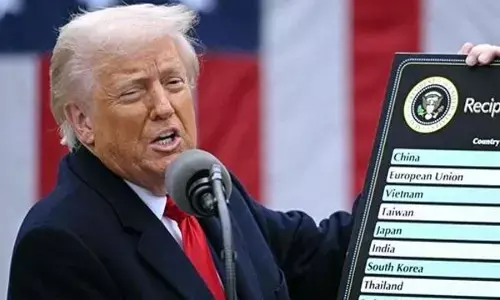 US court blocks Trump tariffs