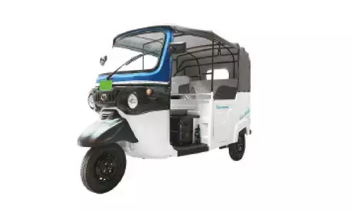Terra Motors unveils e-auto KYORO+
