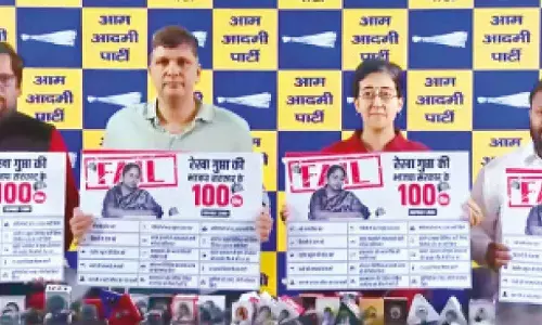 Rekha govt failed on 15 key issues in 100 days: AAP