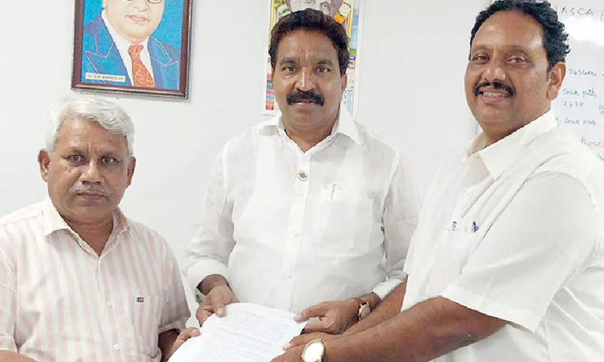 Sarpanches seek immediate release of MNREGS, 15th Financec Panel funds Sarpanches seek immediate release of MNREGS, 15th Financec Panel funds