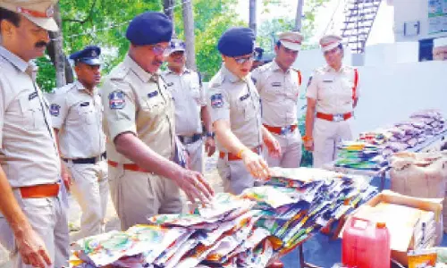 9 arrested in major raid