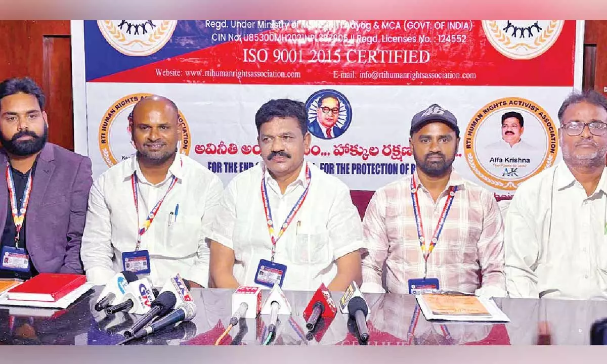 People urged to be aware of RTI Act People urged to be aware of RTI Act