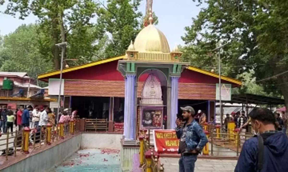 Unfazed by terror threat, devotees flock to Mata Kheer Bhawani Mela in Kashmir Unfazed by terror threat, devotees flock to Mata Kheer Bhawani Mela in Kashmir