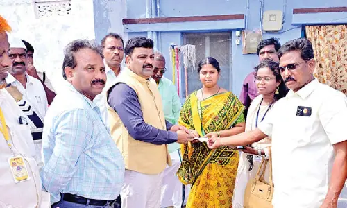 Pensions worth Rs 103.35 cr distributed in Kurnool dist